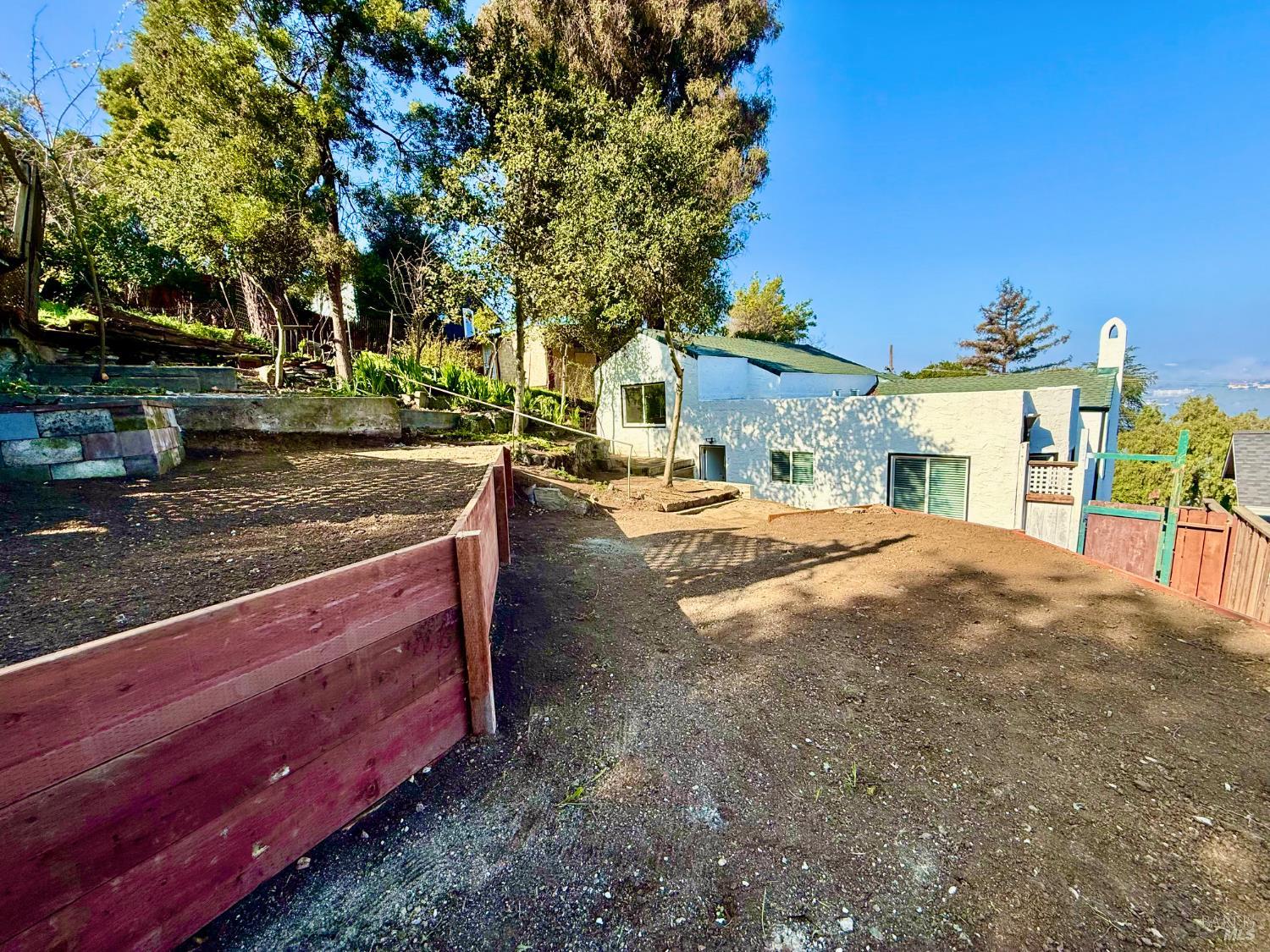 Detail Gallery Image 30 of 37 For 435 Alhambra St, Crockett,  CA 94525 - 3 Beds | 2 Baths