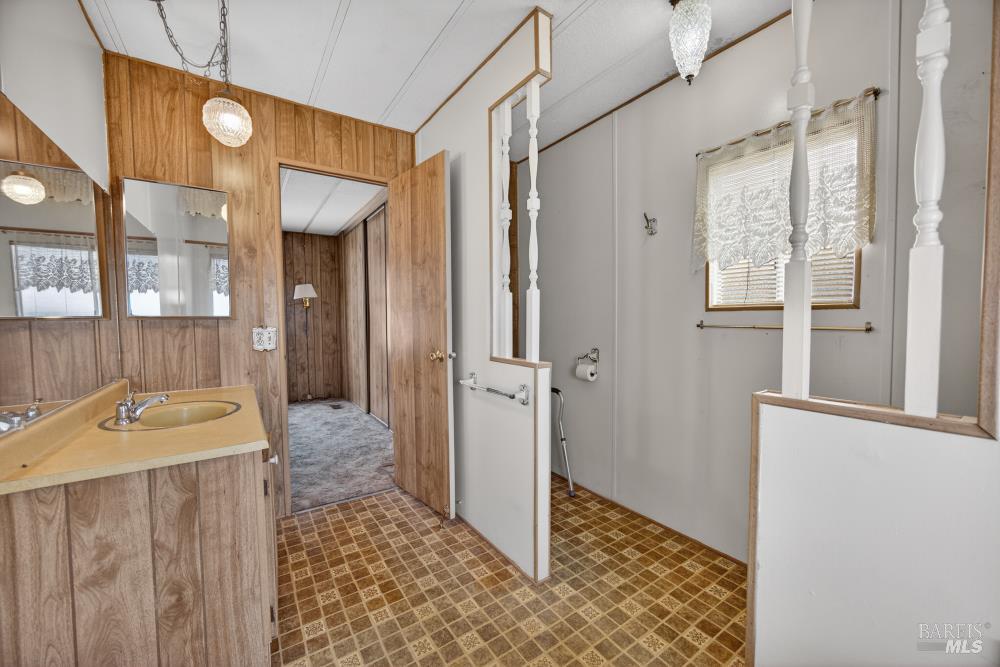 Detail Gallery Image 31 of 47 For 99 Mobile Dr 99, Napa,  CA 94558 - 2 Beds | 2 Baths