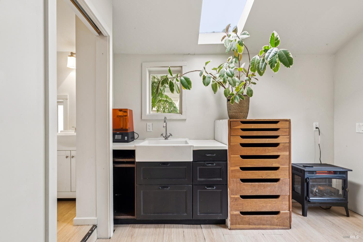 Detail Gallery Image 34 of 39 For 601 Baines Ave, Sonoma,  CA 95476 - 2 Beds | 1 Baths