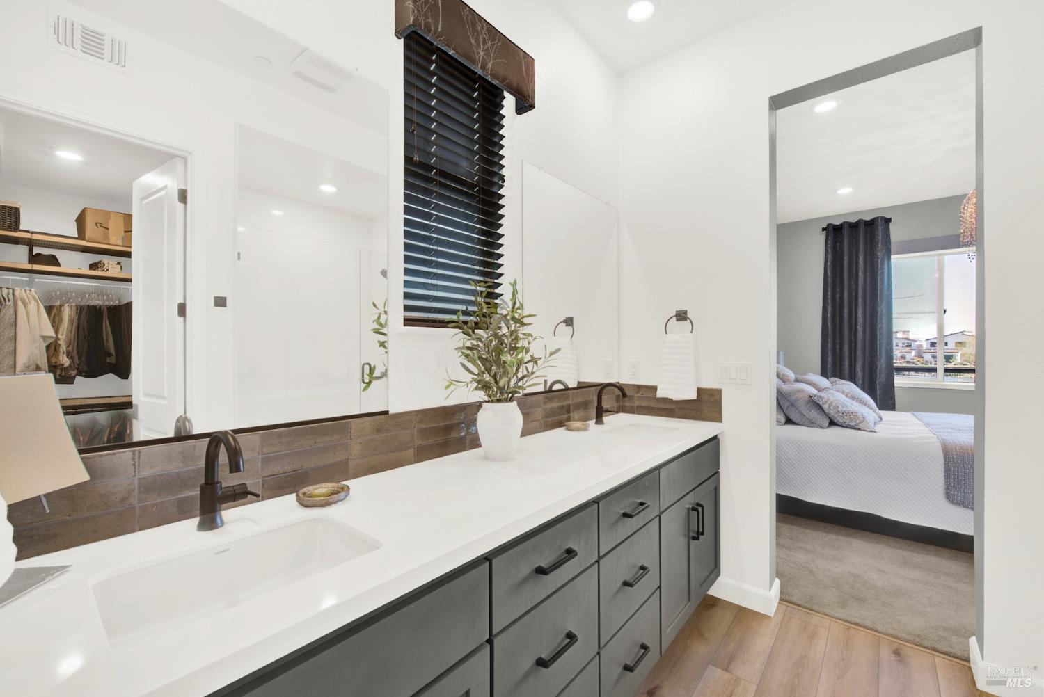 Detail Gallery Image 41 of 79 For 2282 Solace Vis, Fairfield,  CA 94533 - 2 Beds | 2 Baths