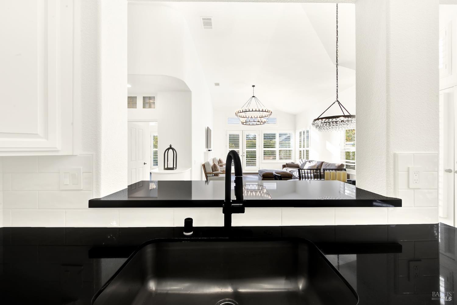 Detail Gallery Image 48 of 63 For 2897 Quail Hollow Dr, Fairfield,  CA 94534 - 3 Beds | 2 Baths