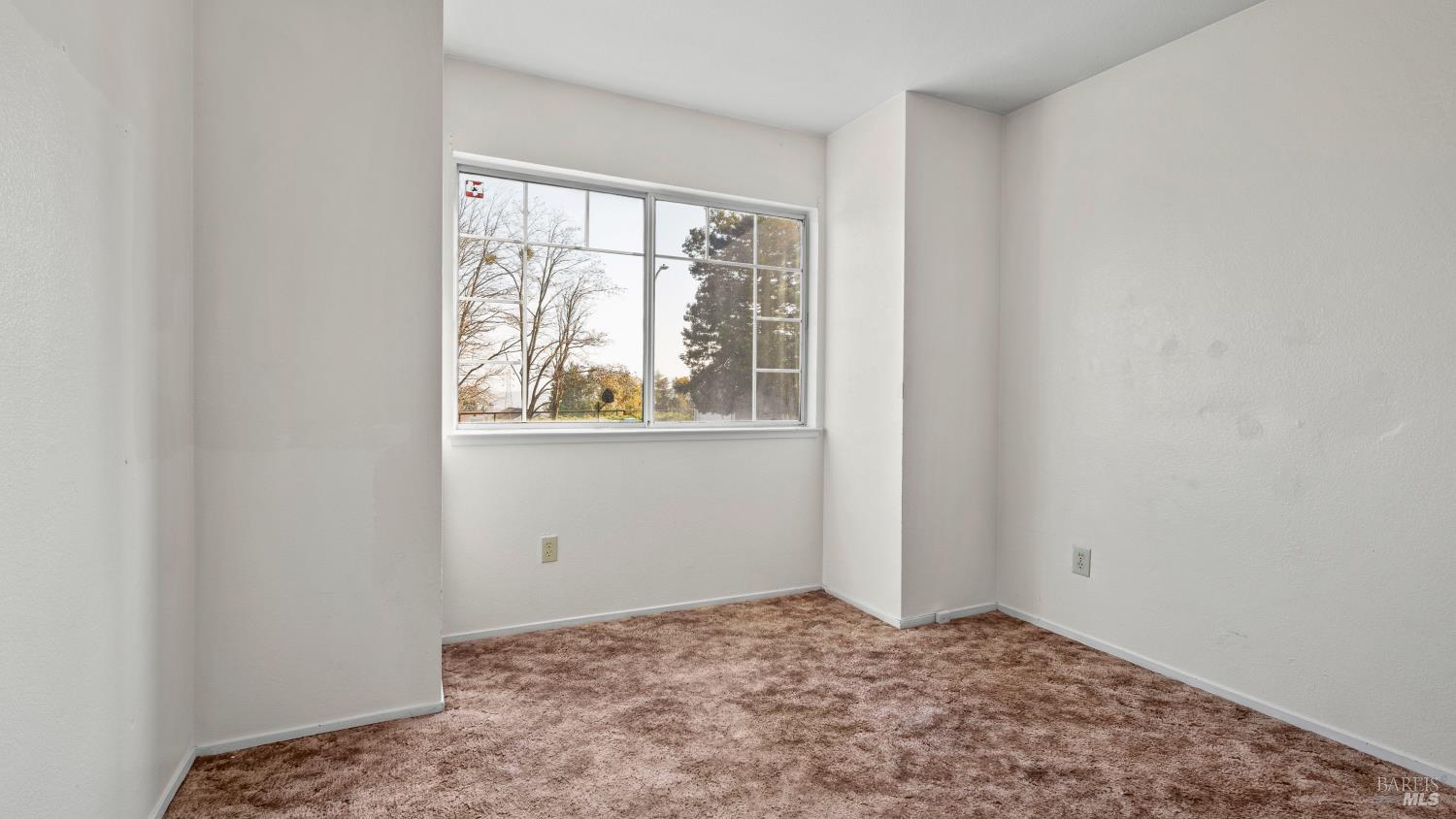 Detail Gallery Image 26 of 36 For 157 James River Rd, Vallejo,  CA 94591 - 4 Beds | 2/1 Baths