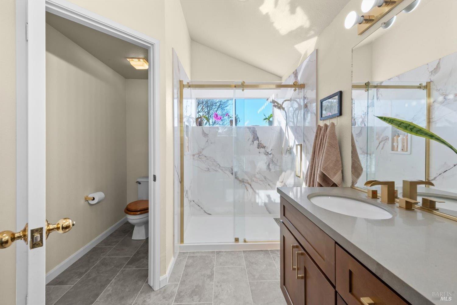 Detail Gallery Image 32 of 66 For 3327 Colonial Ct, Fairfield,  CA 94534 - 4 Beds | 3 Baths