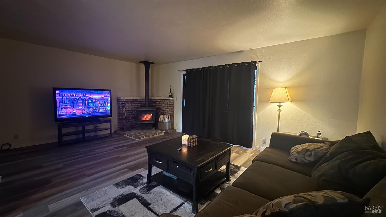 Detail Gallery Image 3 of 10 For 25248 Robinson Rd, Willits,  CA 95490 - – Beds | – Baths