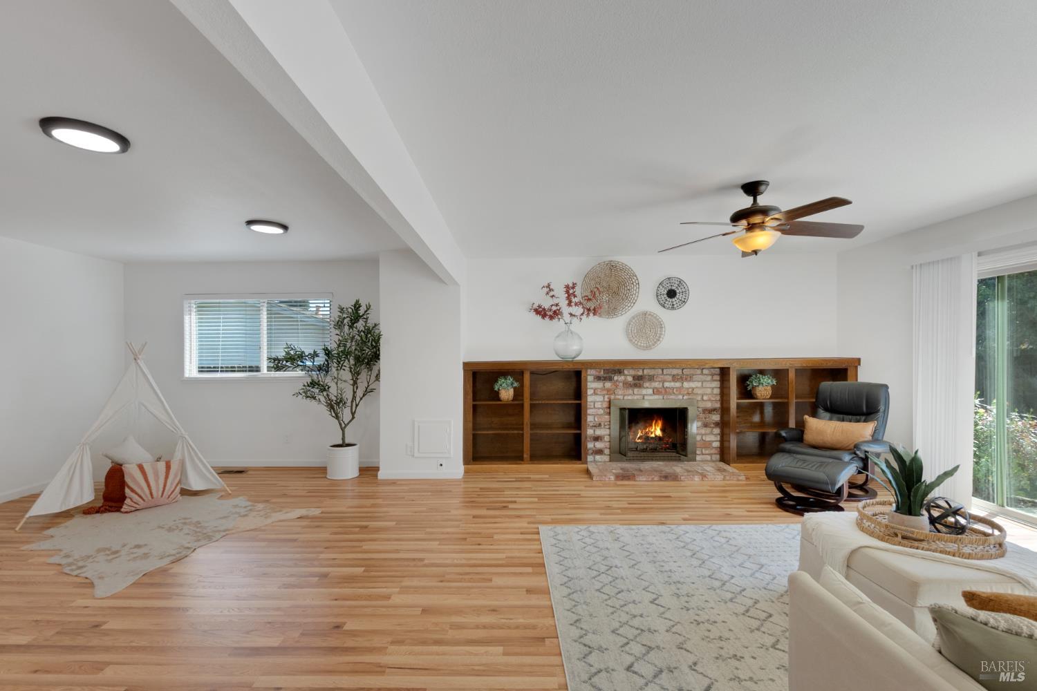 Detail Gallery Image 19 of 47 For 3451 Nantucket Dr, Fairfield,  CA 94534 - 4 Beds | 2/1 Baths