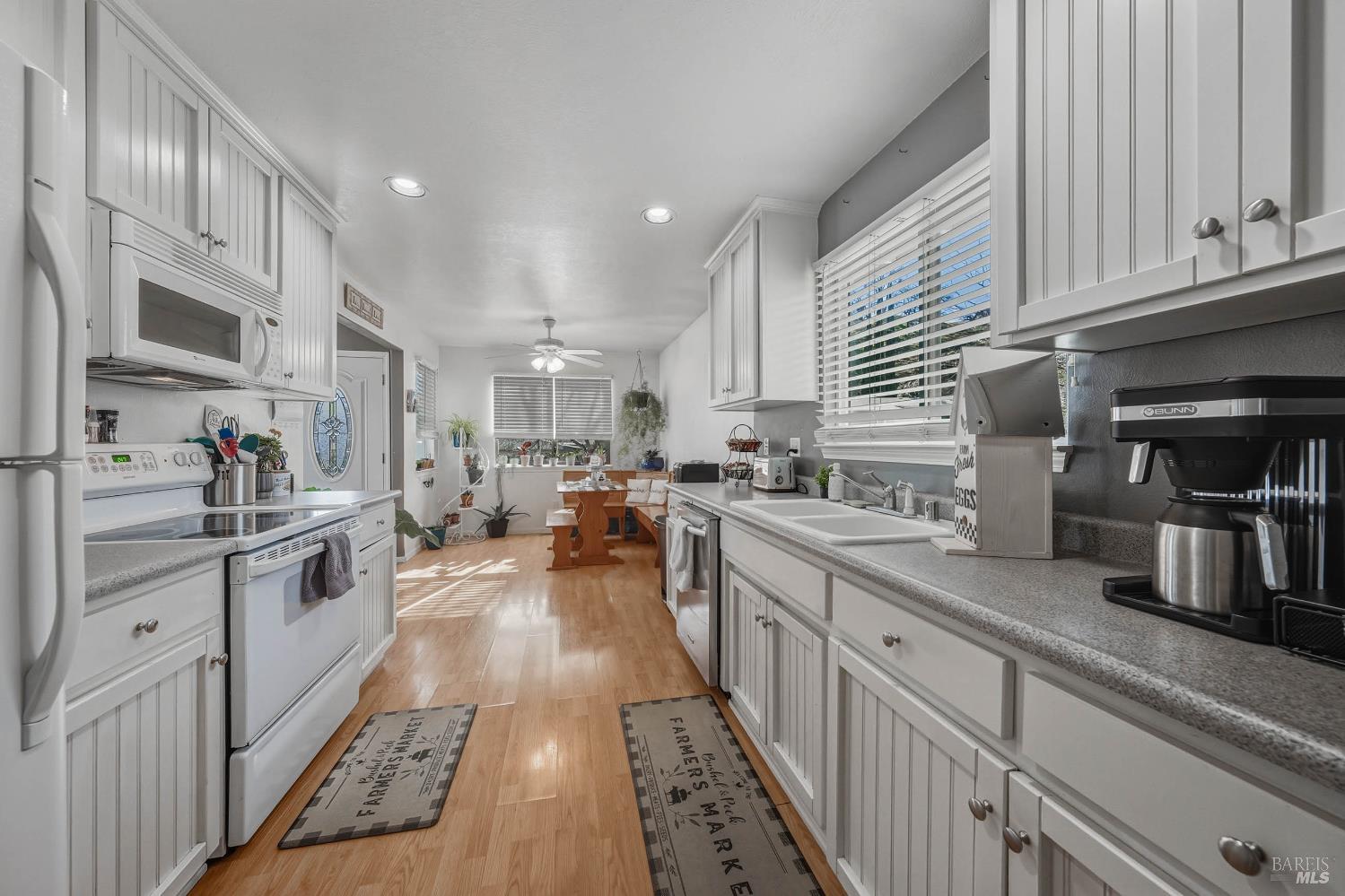 Detail Gallery Image 20 of 43 For 460 Walnut Dr, Lakeport,  CA 95453 - 2 Beds | 2 Baths