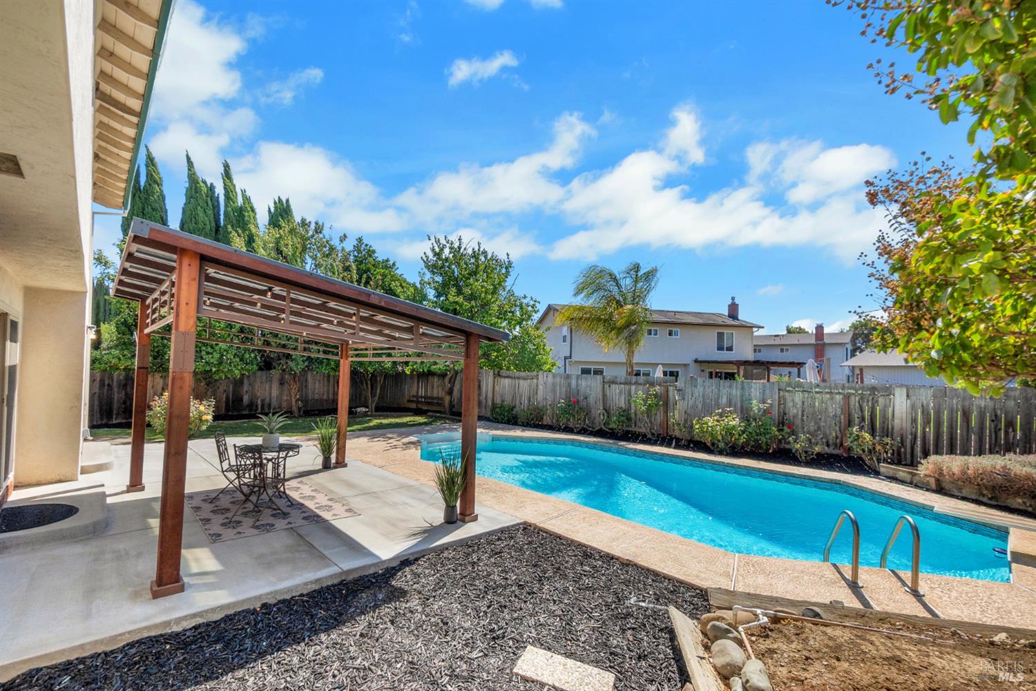 Detail Gallery Image 35 of 47 For 3451 Nantucket Dr, Fairfield,  CA 94534 - 4 Beds | 2/1 Baths