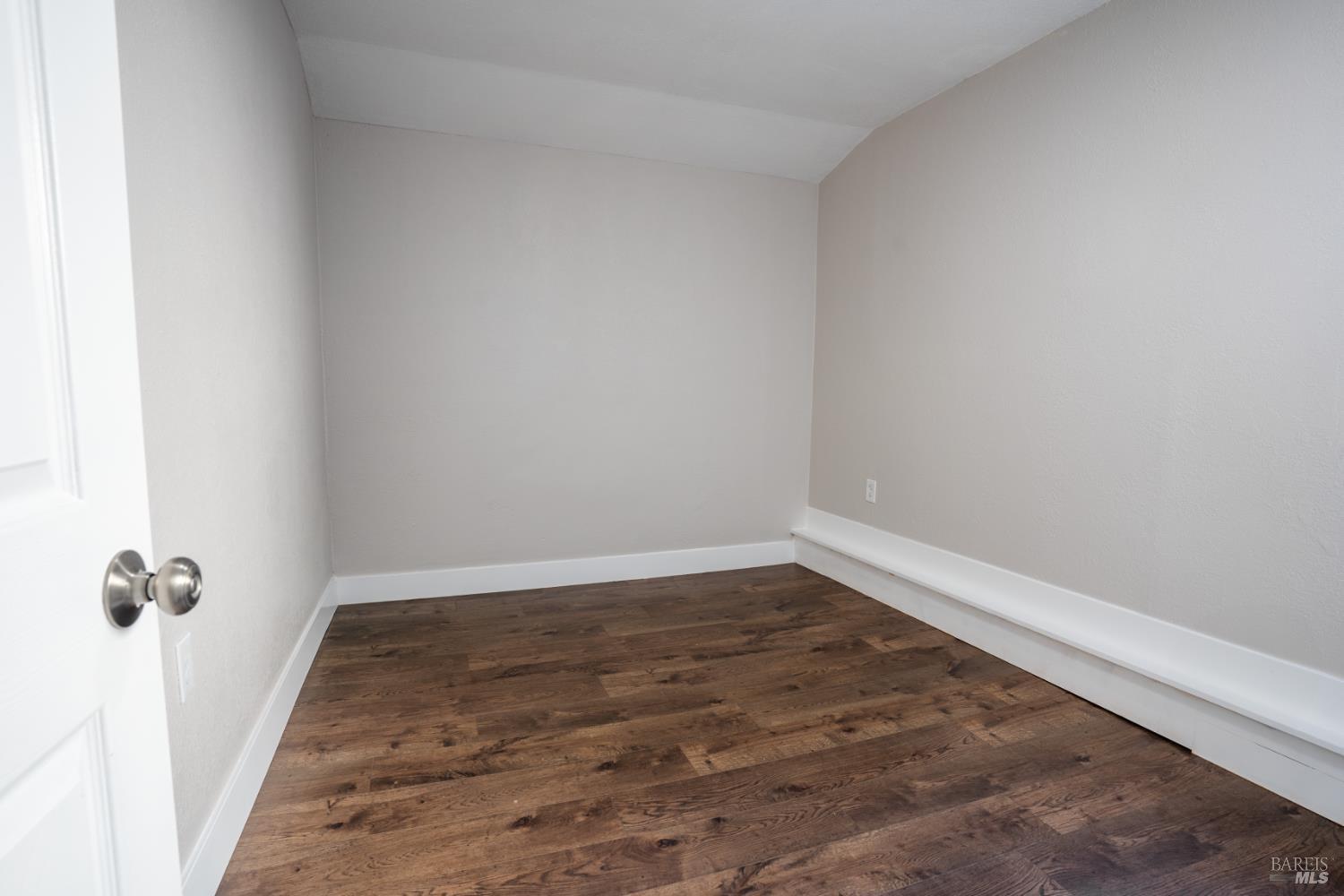 Detail Gallery Image 22 of 29 For 116 Hogan Ave, Vallejo,  CA 94589 - 3 Beds | 1 Baths