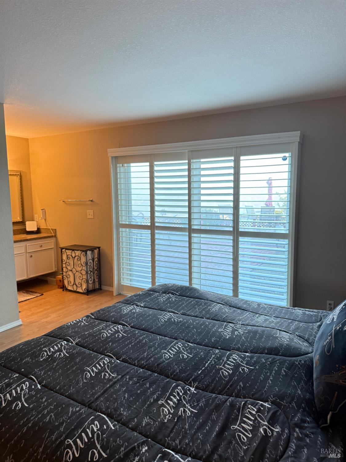 Detail Gallery Image 21 of 36 For 124 Gregory Ln, Vallejo,  CA 94591 - 4 Beds | 2 Baths