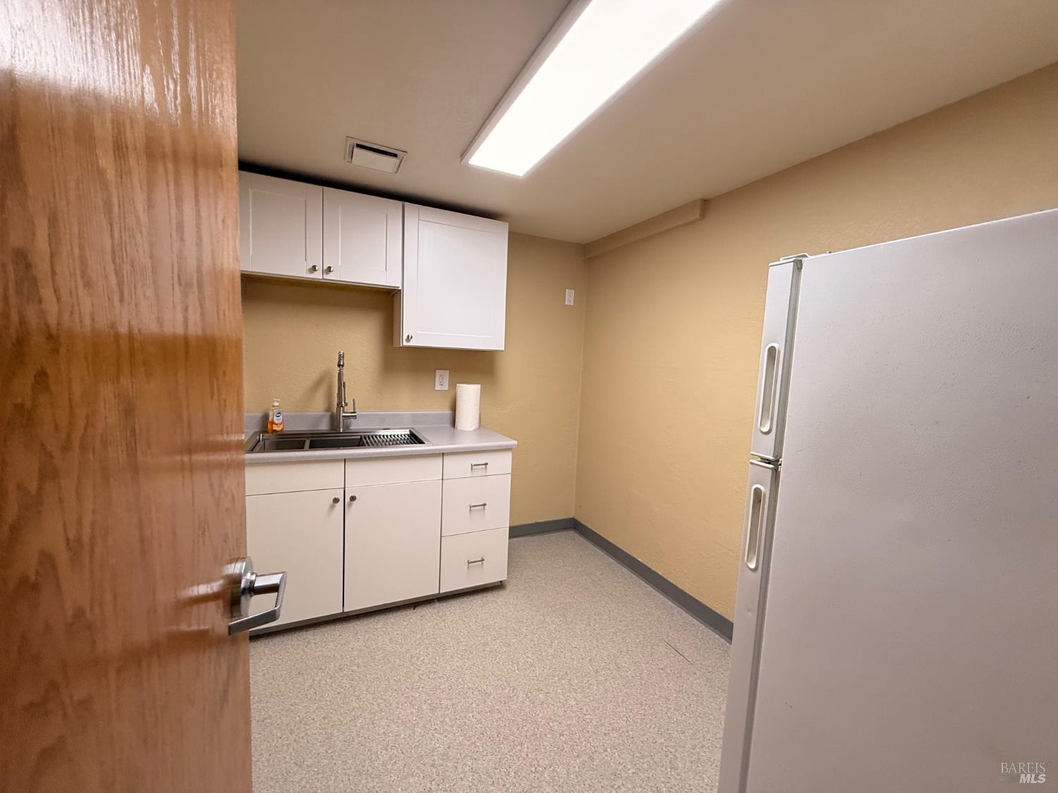 Detail Gallery Image 35 of 36 For 2900 Mendocino Ave, Santa Rosa,  CA 95403 - – Beds | – Baths