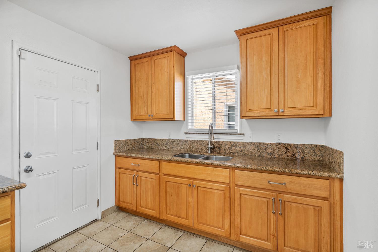 Detail Gallery Image 12 of 26 For 458 Spring St, Richmond,  CA 94804 - 2 Beds | 1 Baths