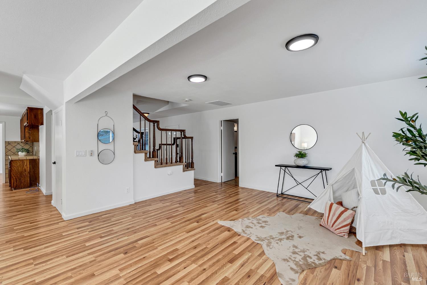 Detail Gallery Image 23 of 47 For 3451 Nantucket Dr, Fairfield,  CA 94534 - 4 Beds | 2/1 Baths