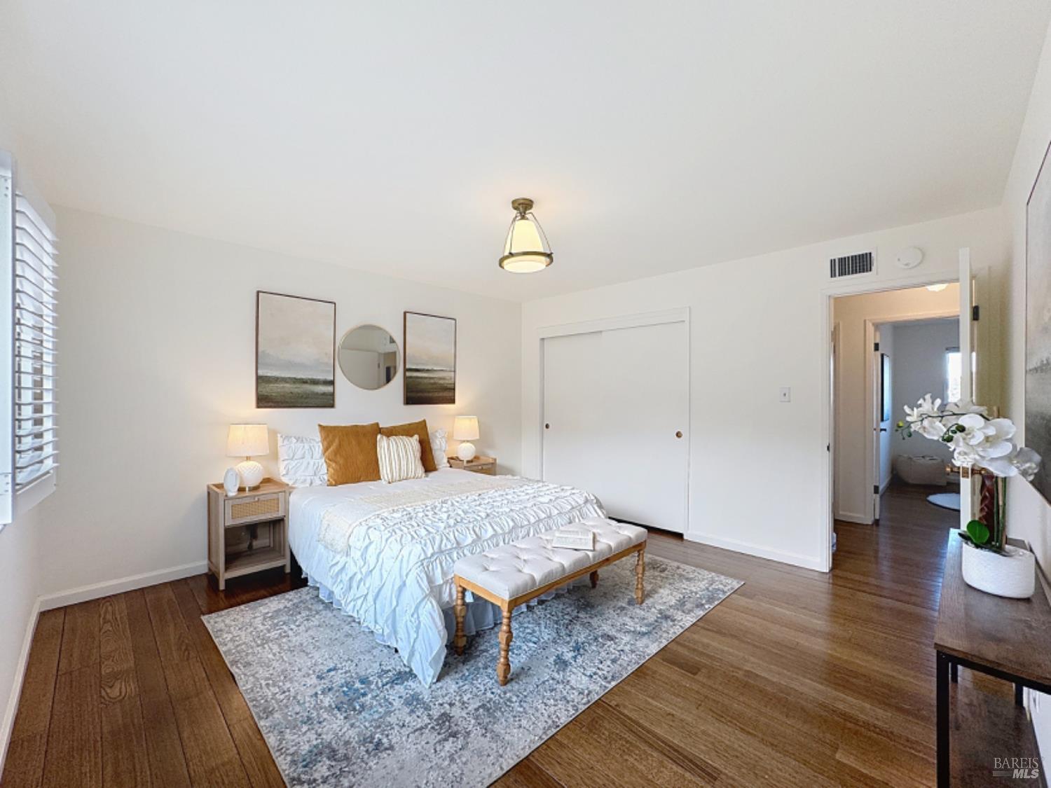 Detail Gallery Image 27 of 51 For 587 Tanbark Ter, San Rafael,  CA 94903 - 3 Beds | 2 Baths