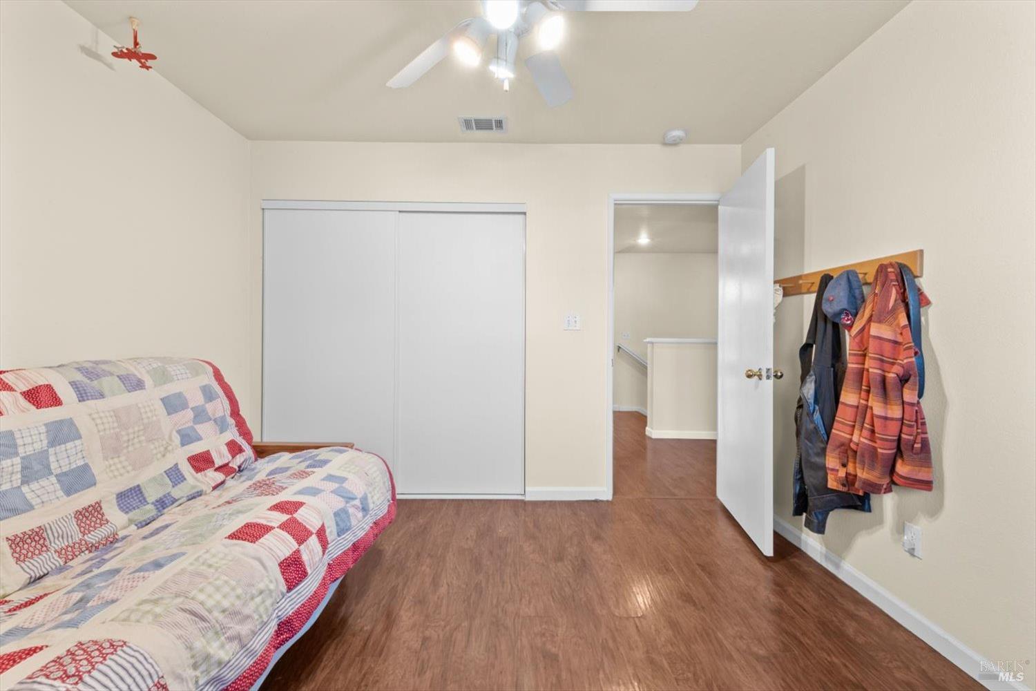 Detail Gallery Image 38 of 66 For 3327 Colonial Ct, Fairfield,  CA 94534 - 4 Beds | 3 Baths