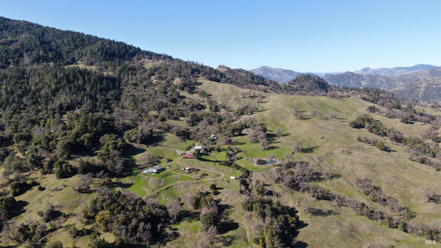 Detail Gallery Image 47 of 64 For 8225 Spyrock Rd, Laytonville,  CA 95454 - 2 Beds | 2 Baths