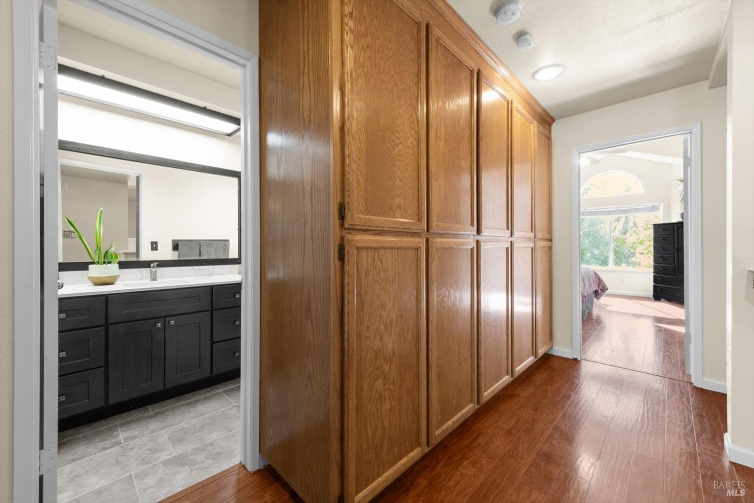 Detail Gallery Image 39 of 66 For 3327 Colonial Ct, Fairfield,  CA 94534 - 4 Beds | 3 Baths