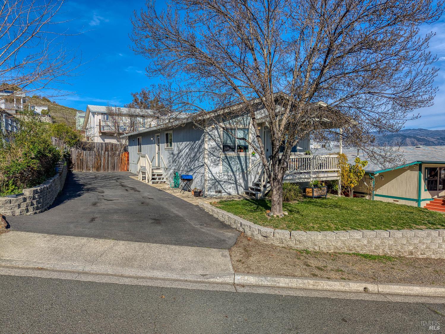 Detail Gallery Image 6 of 43 For 460 Walnut Dr, Lakeport,  CA 95453 - 2 Beds | 2 Baths