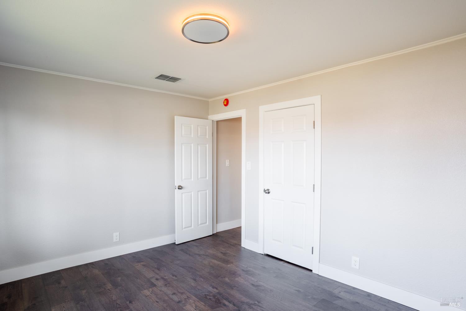 Detail Gallery Image 12 of 29 For 116 Hogan Ave, Vallejo,  CA 94589 - 3 Beds | 1 Baths