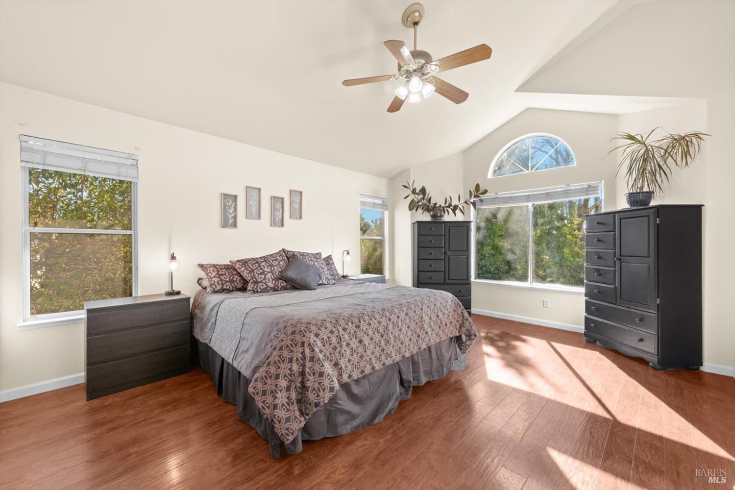 Detail Gallery Image 28 of 66 For 3327 Colonial Ct, Fairfield,  CA 94534 - 4 Beds | 3 Baths