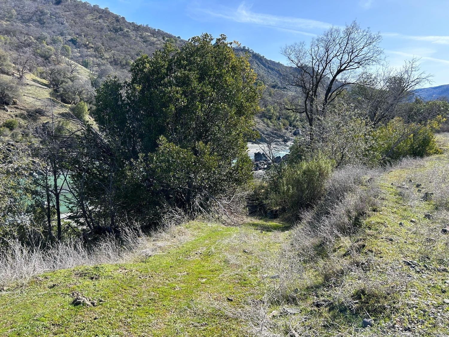 Detail Gallery Image 37 of 96 For 1 Island Mountain Rd, Laytonville,  CA 95454 - 2 Beds | 1 Baths