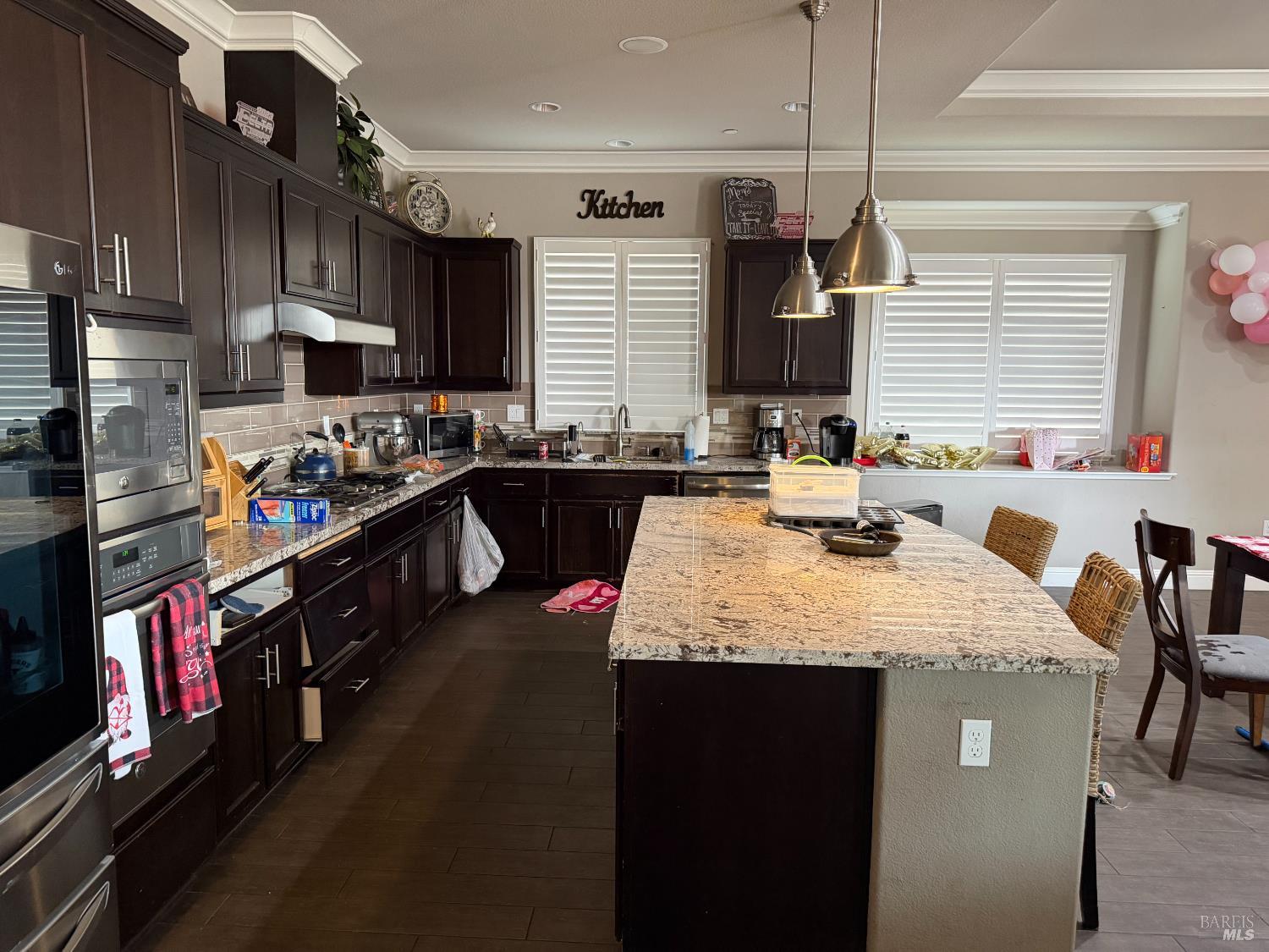 Detail Gallery Image 3 of 11 For 432 Clarksburg Pl, Brentwood,  CA 94513 - 5 Beds | 3 Baths