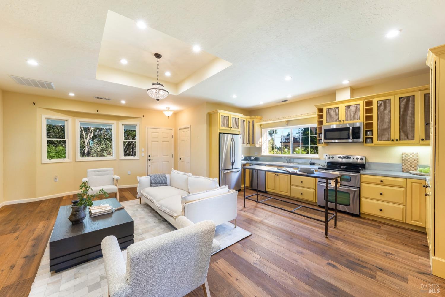 Detail Gallery Image 33 of 44 For 335 Pine Breeze Dr, Angwin,  CA 94508 - 5 Beds | 3/2 Baths