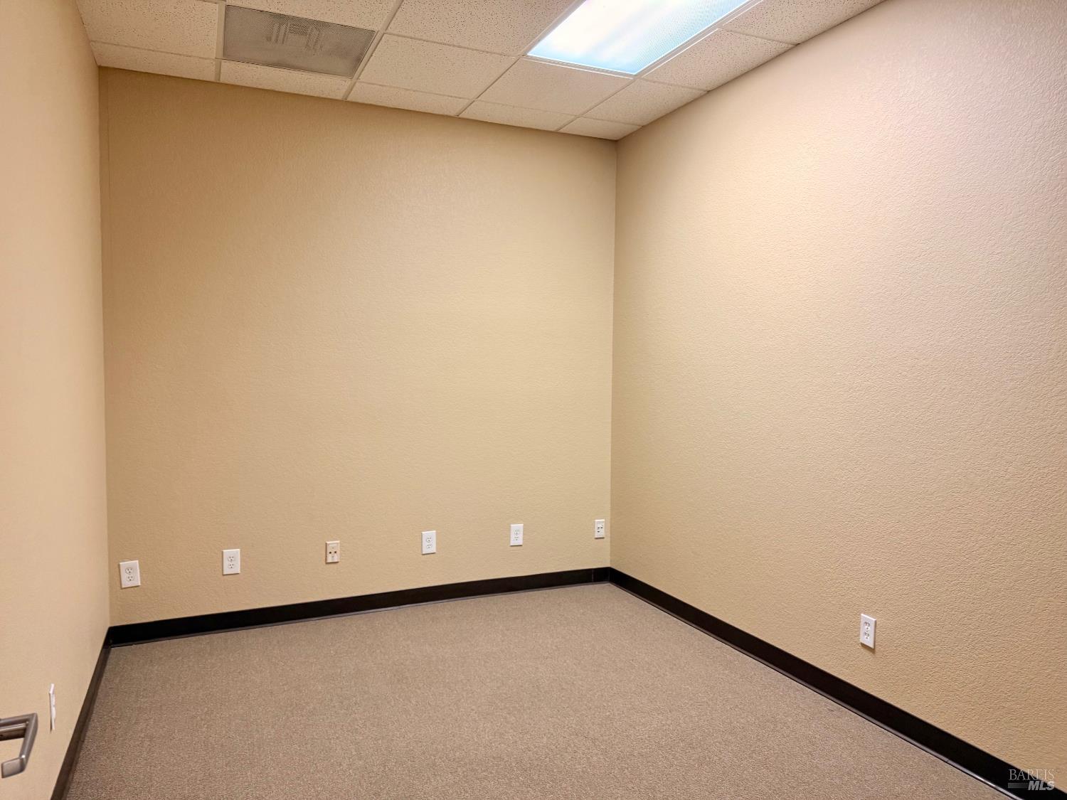 Detail Gallery Image 10 of 36 For 2900 Mendocino Ave, Santa Rosa,  CA 95403 - – Beds | – Baths