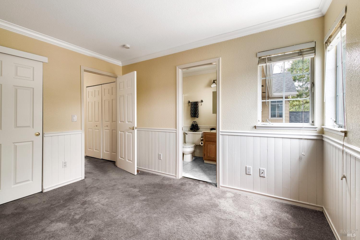 Detail Gallery Image 30 of 38 For 269 Hidden Creek Ct, Martinez,  CA 94553 - 2 Beds | 2/1 Baths