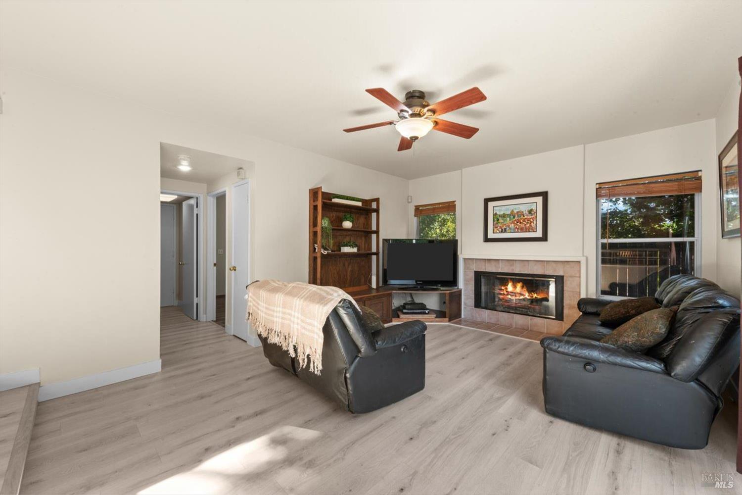 Detail Gallery Image 23 of 66 For 3327 Colonial Ct, Fairfield,  CA 94534 - 4 Beds | 3 Baths