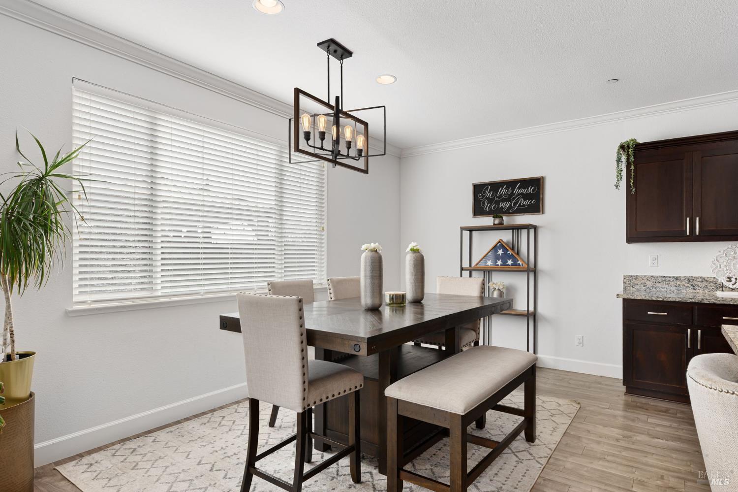 Detail Gallery Image 17 of 63 For 291 Ginger St, Vacaville,  CA 95687 - 4 Beds | 3/1 Baths