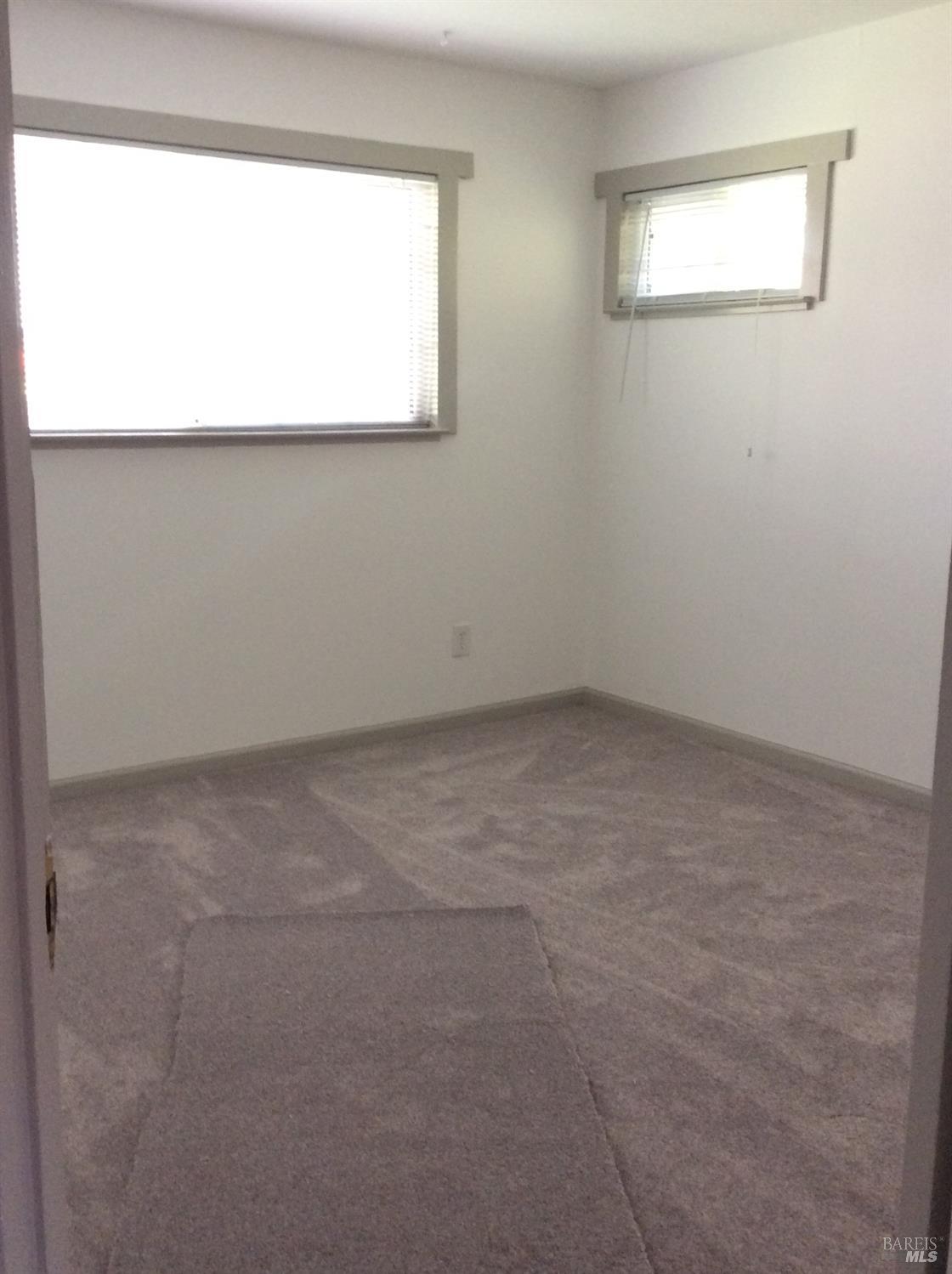 Detail Gallery Image 9 of 20 For 303 Boyce St, Santa Rosa,  CA 95401 - – Beds | – Baths