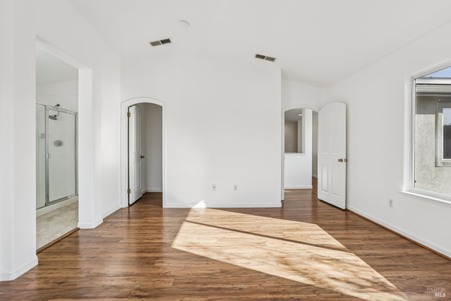 Detail Gallery Image 18 of 40 For 2623 Rosevine Ln, Santa Rosa,  CA 95407 - 4 Beds | 2/1 Baths