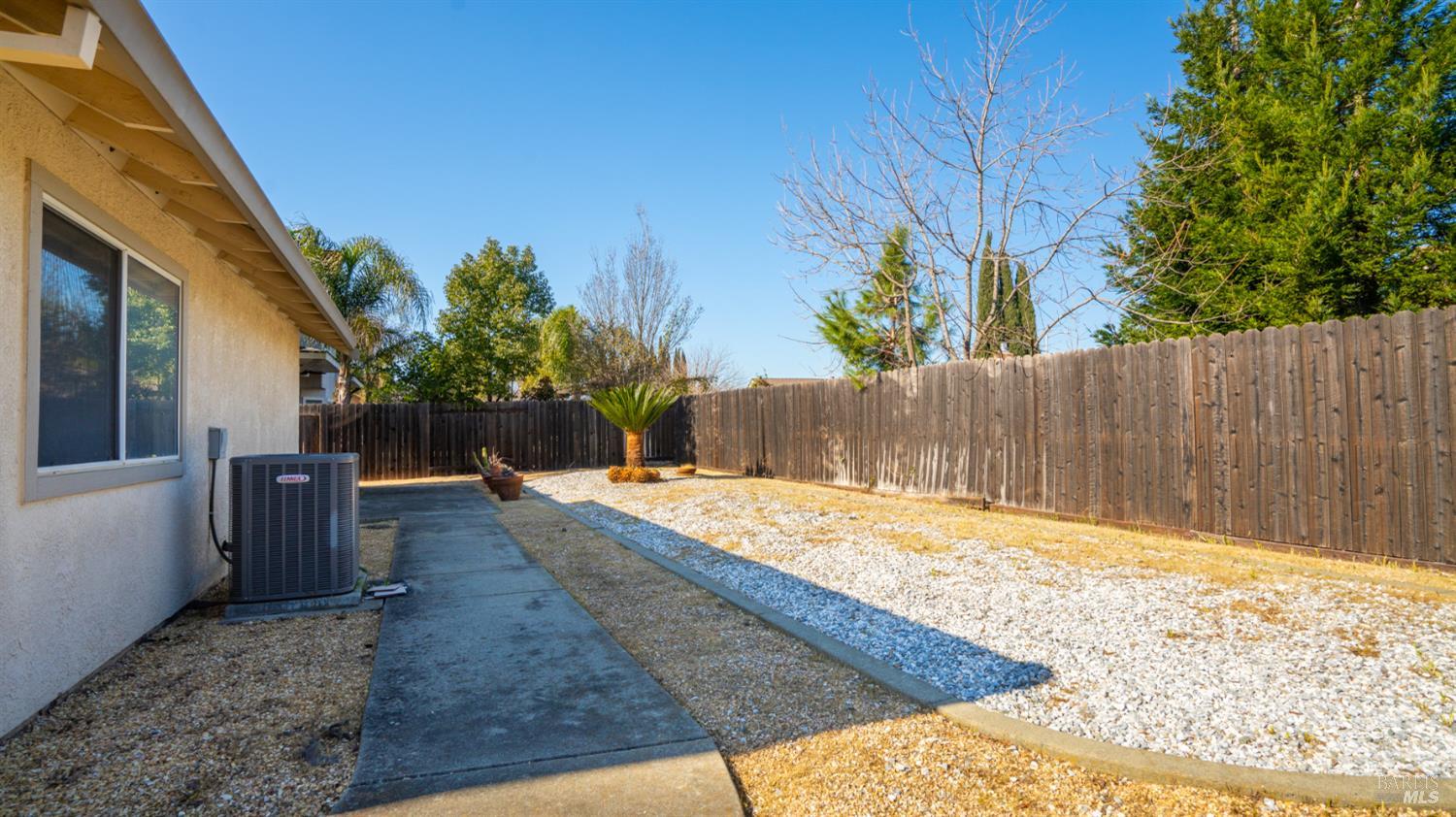 Detail Gallery Image 36 of 37 For 954 Iron Dr, Vacaville,  CA 95687 - 3 Beds | 2 Baths