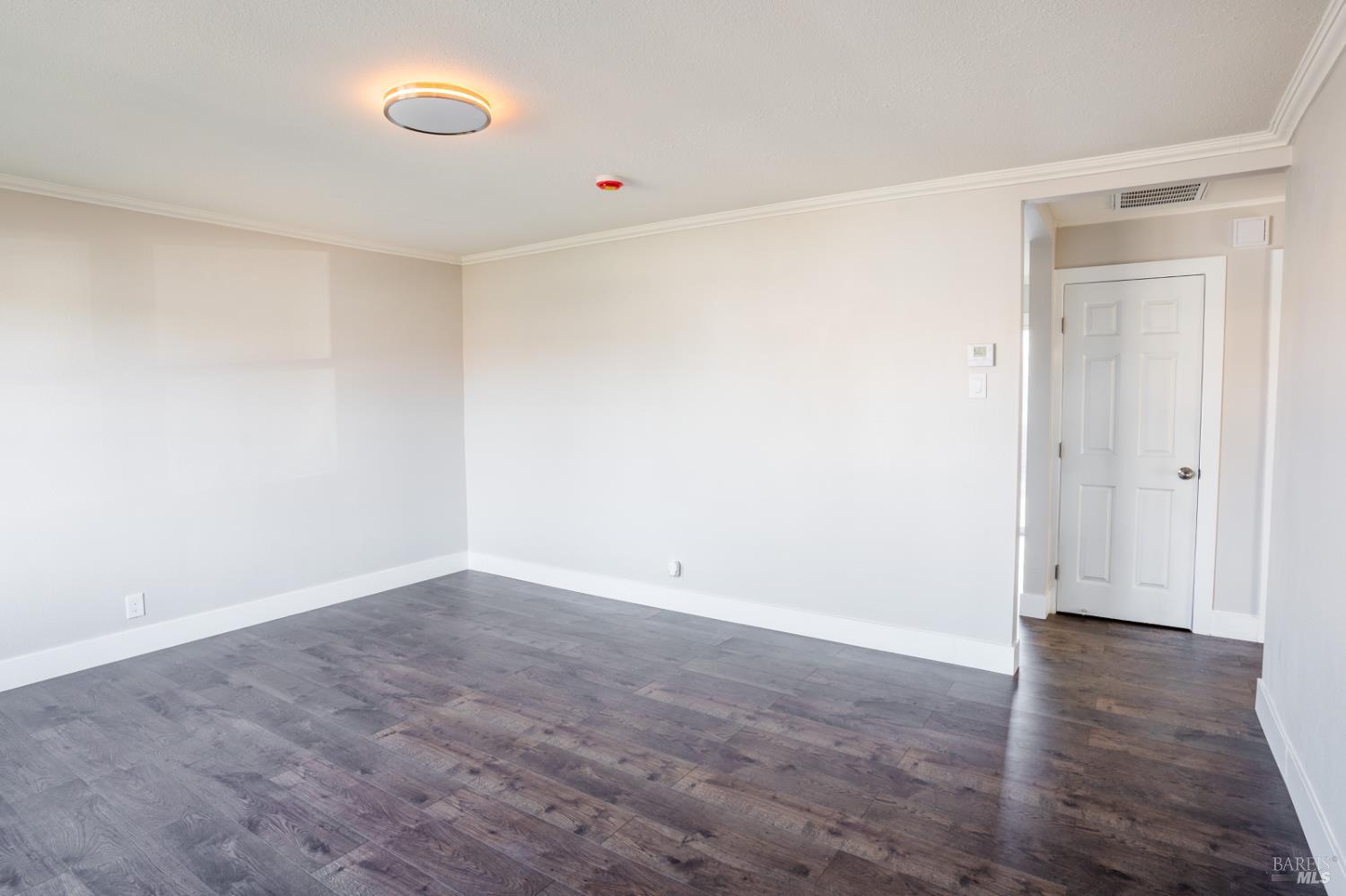 Detail Gallery Image 9 of 29 For 116 Hogan Ave, Vallejo,  CA 94589 - 3 Beds | 1 Baths