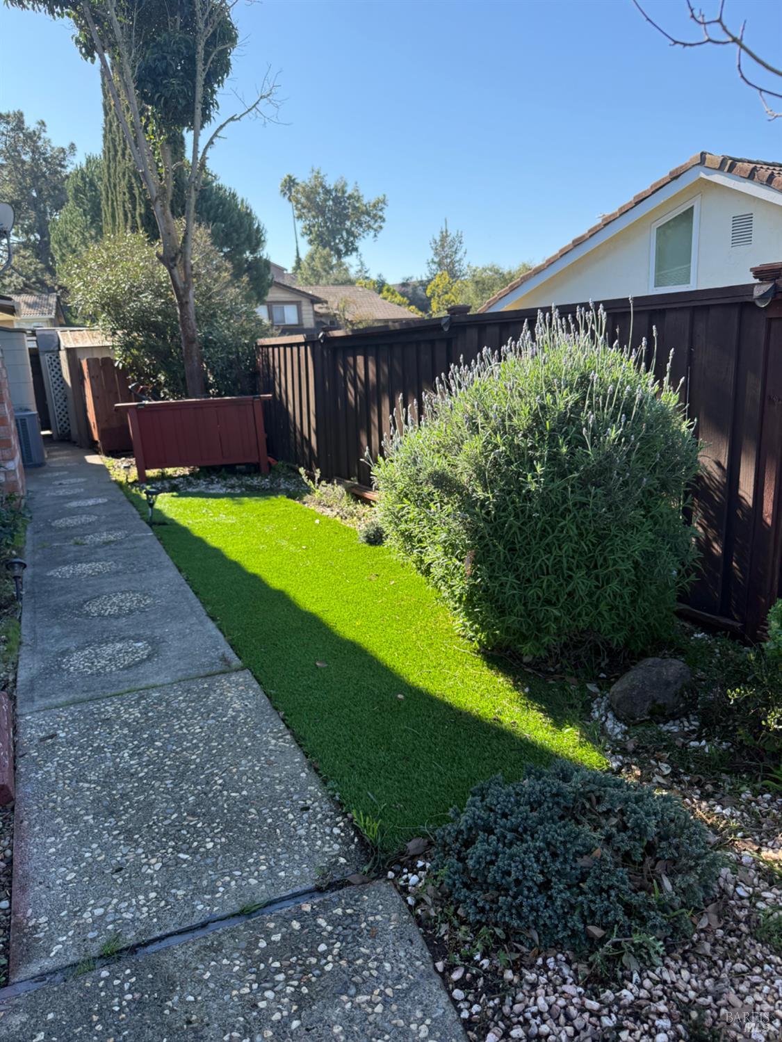 Detail Gallery Image 30 of 36 For 124 Gregory Ln, Vallejo,  CA 94591 - 4 Beds | 2 Baths