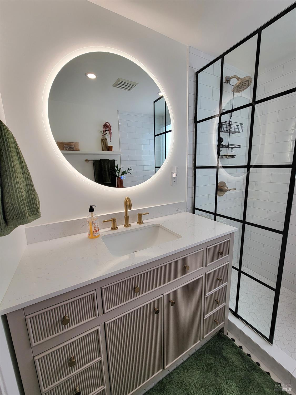 Detail Gallery Image 20 of 30 For 100 Ridgway Ave, Santa Rosa,  CA 95401 - 2 Beds | 1 Baths