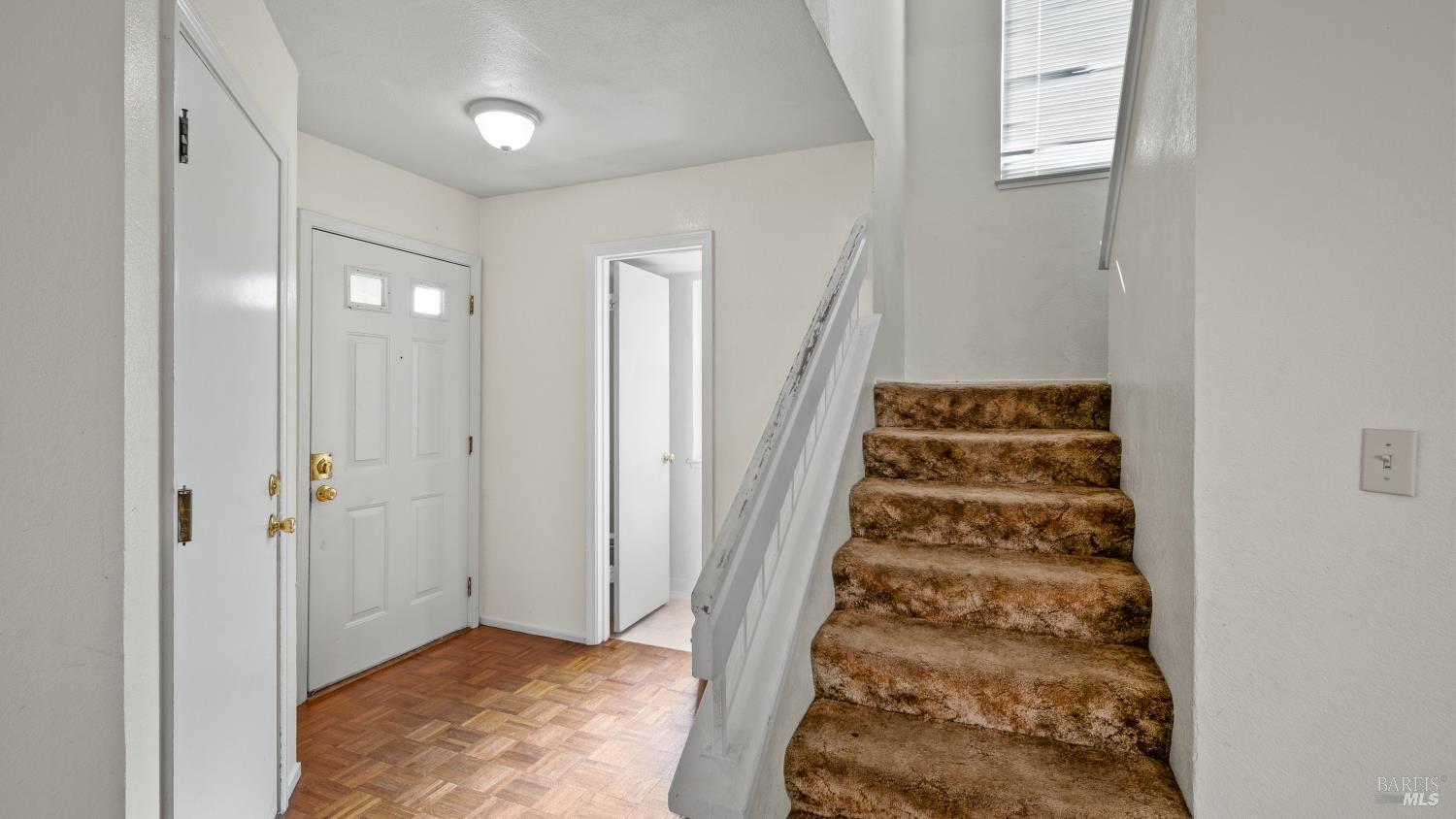 Detail Gallery Image 6 of 36 For 157 James River Rd, Vallejo,  CA 94591 - 4 Beds | 2/1 Baths