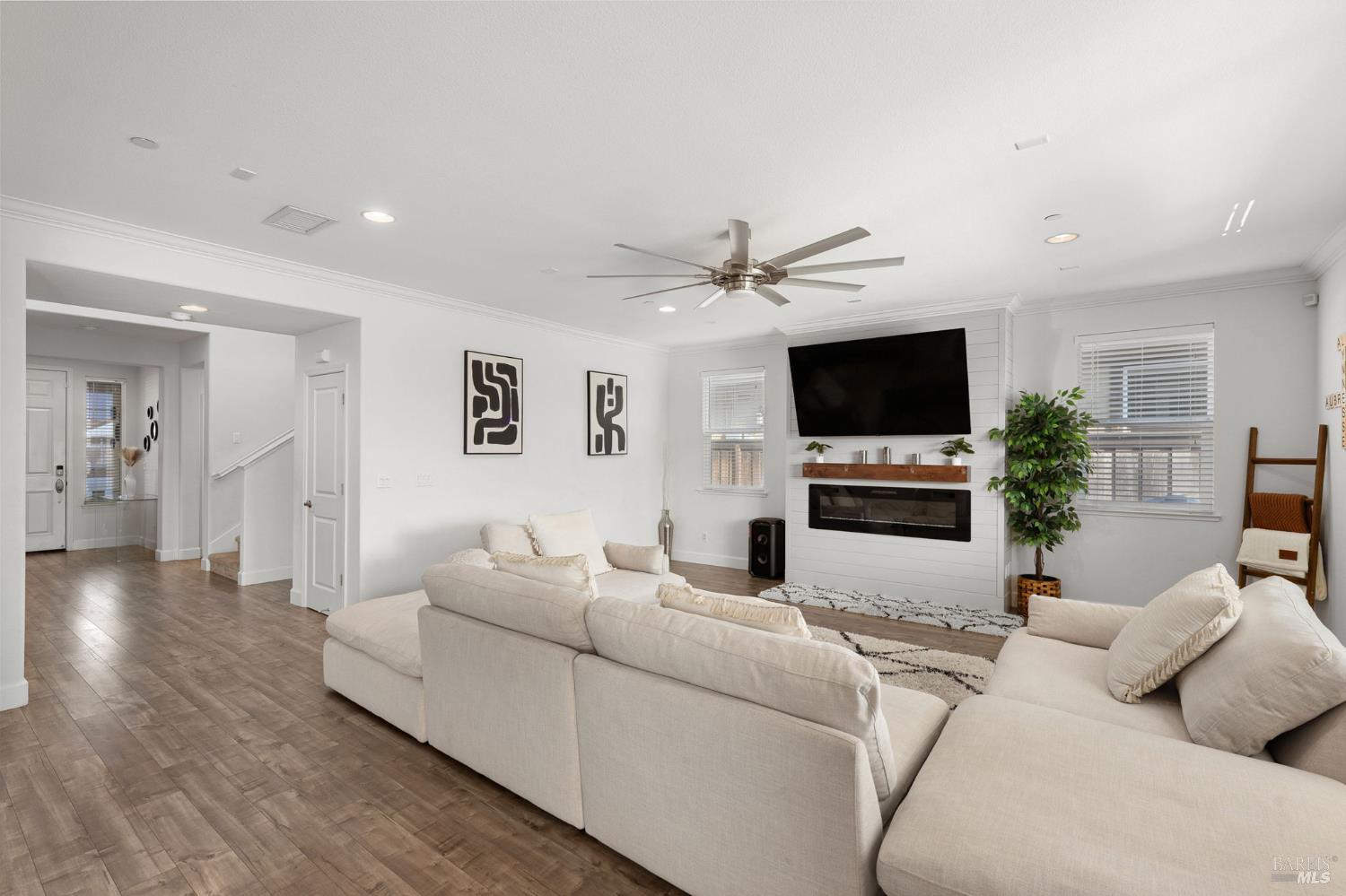 Detail Gallery Image 14 of 63 For 291 Ginger St, Vacaville,  CA 95687 - 4 Beds | 3/1 Baths