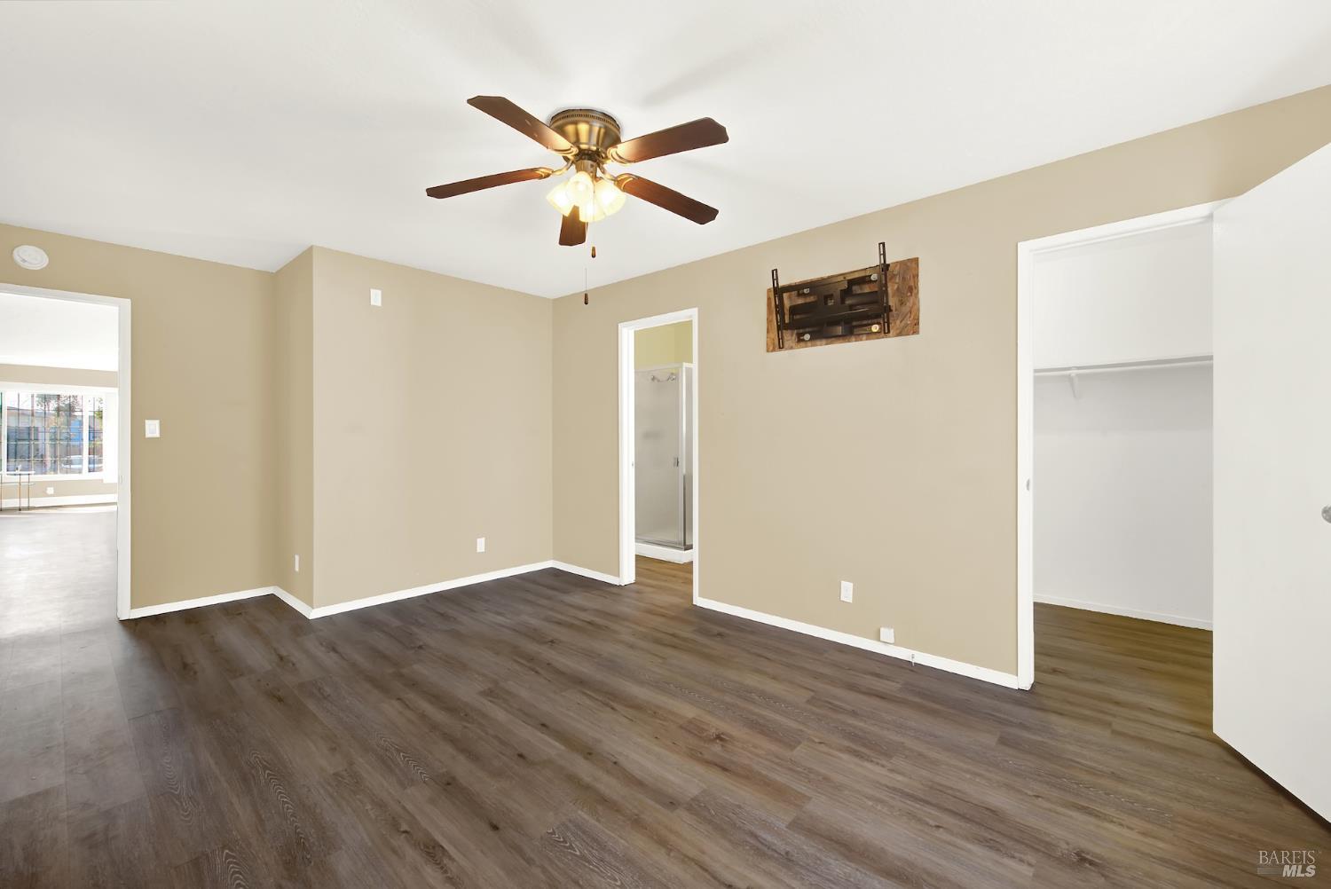 Detail Gallery Image 28 of 40 For 7608 Arthur St, Oakland,  CA 94605 - 3 Beds | 2 Baths