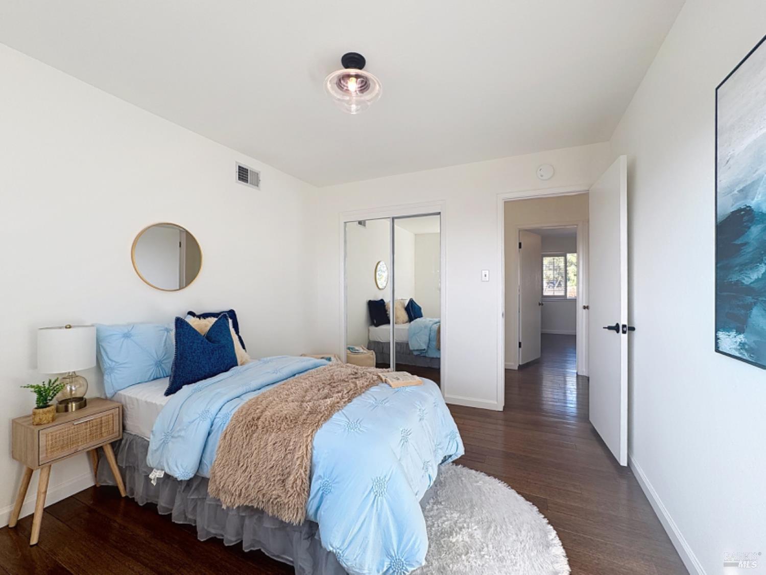 Detail Gallery Image 33 of 51 For 587 Tanbark Ter, San Rafael,  CA 94903 - 3 Beds | 2 Baths