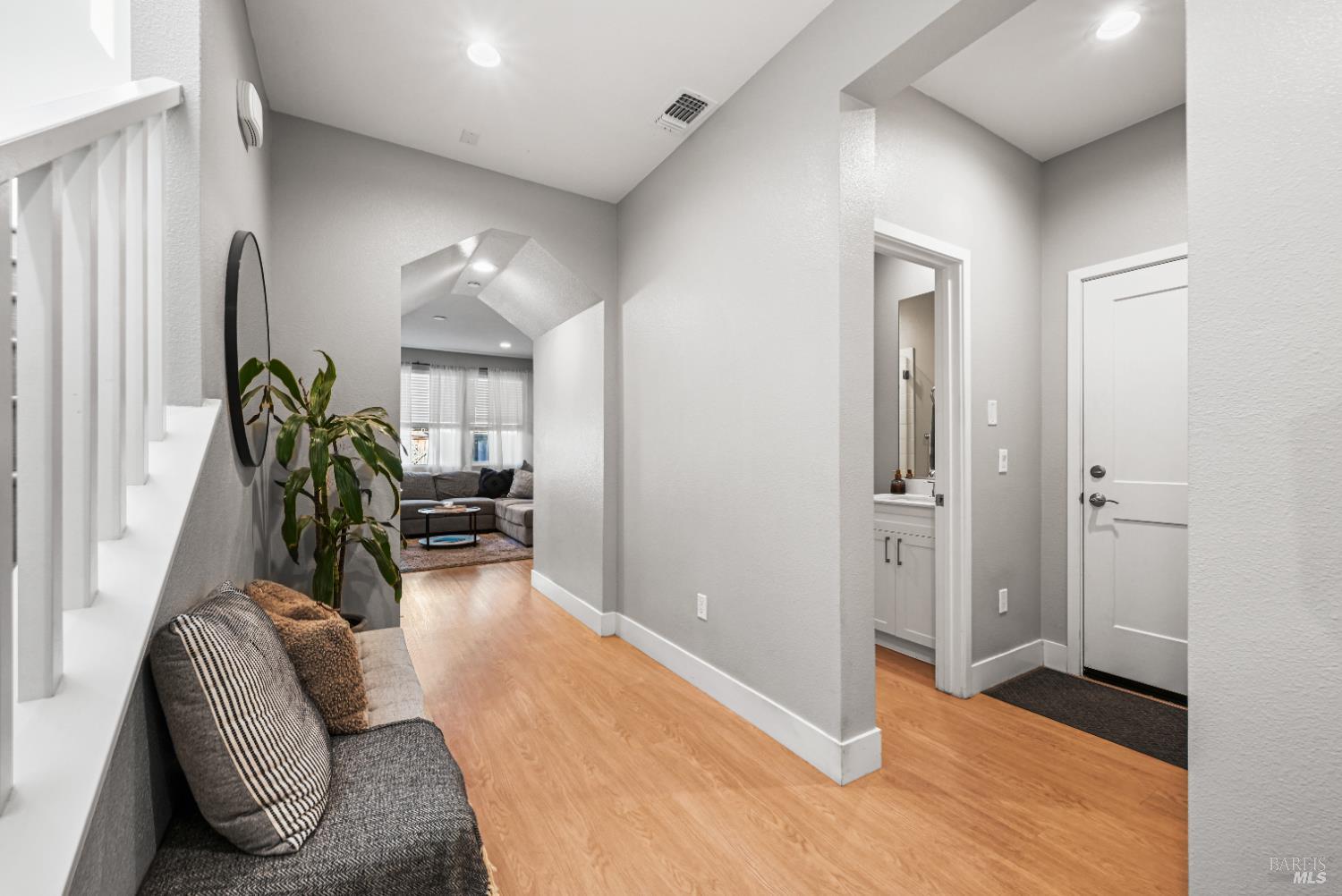 Detail Gallery Image 6 of 57 For 2617 Gable St, Santa Rosa,  CA 95407 - 4 Beds | 3 Baths