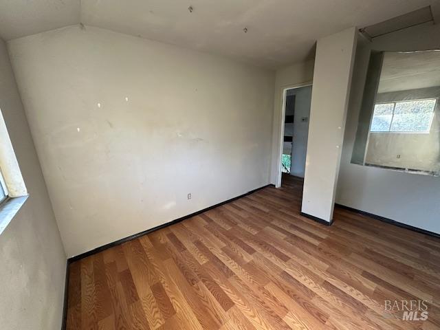 Detail Gallery Image 11 of 20 For 1820 Shelley Dr, Santa Rosa,  CA 95401 - 4 Beds | 2 Baths