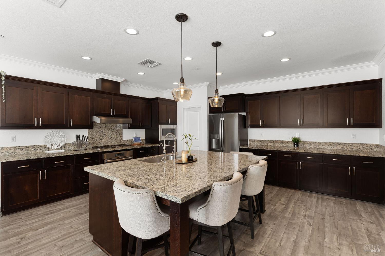 Detail Gallery Image 16 of 63 For 291 Ginger St, Vacaville,  CA 95687 - 4 Beds | 3/1 Baths