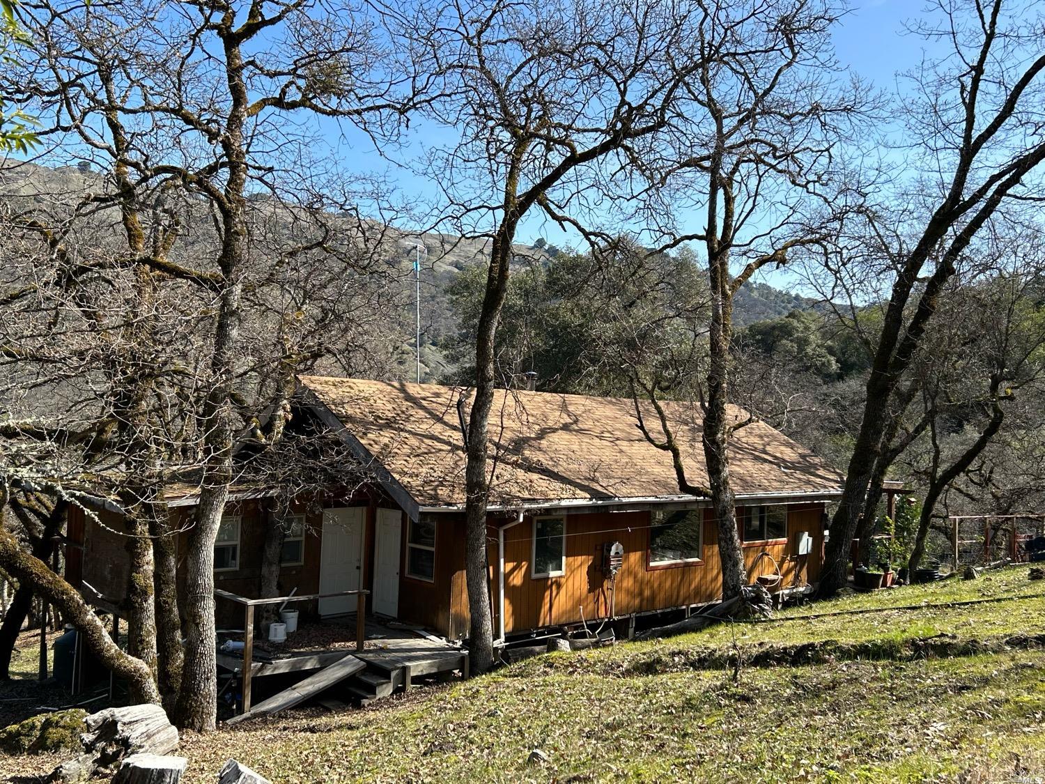 Detail Gallery Image 42 of 96 For 1 Island Mountain Rd, Laytonville,  CA 95454 - 2 Beds | 1 Baths