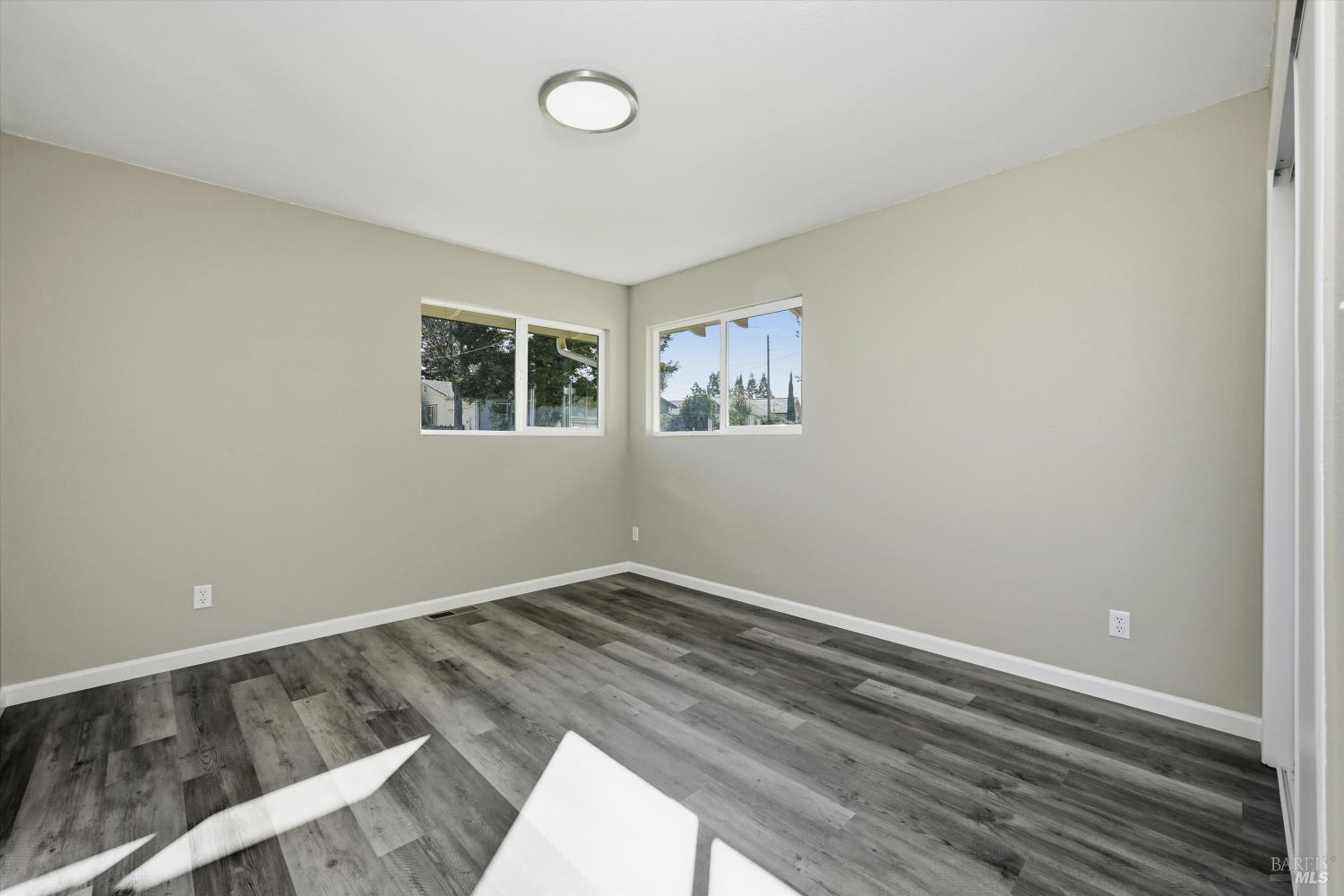 Detail Gallery Image 8 of 43 For 10496 Fairway Pl, Kelseyville,  CA 95451 - 3 Beds | 2 Baths