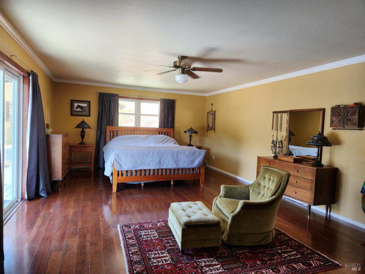 Detail Gallery Image 8 of 64 For 8225 Spyrock Rd, Laytonville,  CA 95454 - 2 Beds | 2 Baths