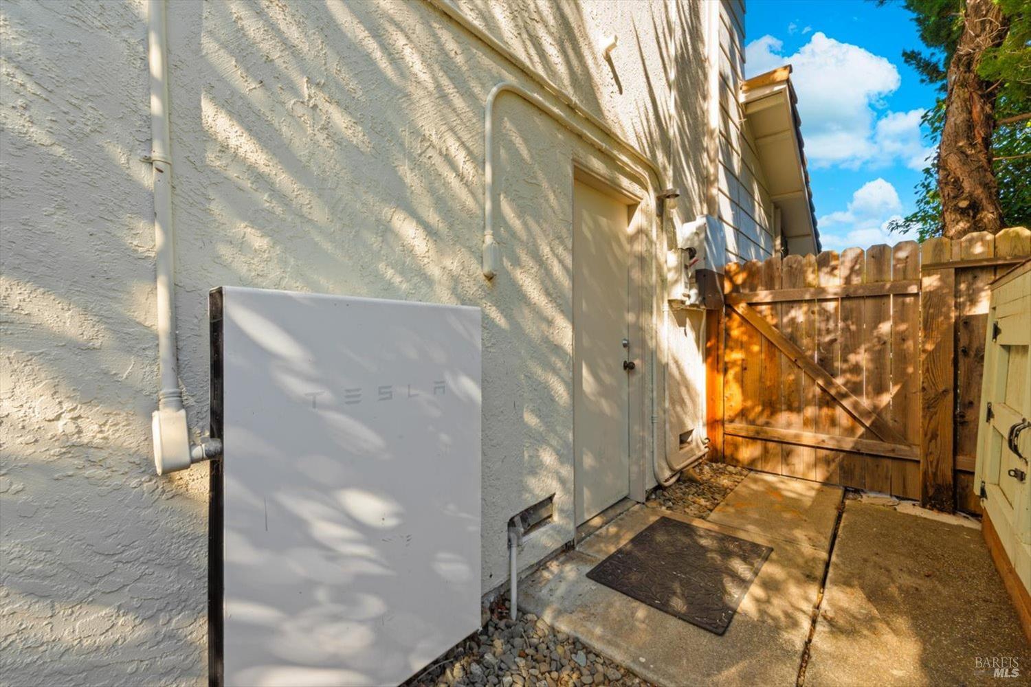 Detail Gallery Image 51 of 66 For 3327 Colonial Ct, Fairfield,  CA 94534 - 4 Beds | 3 Baths