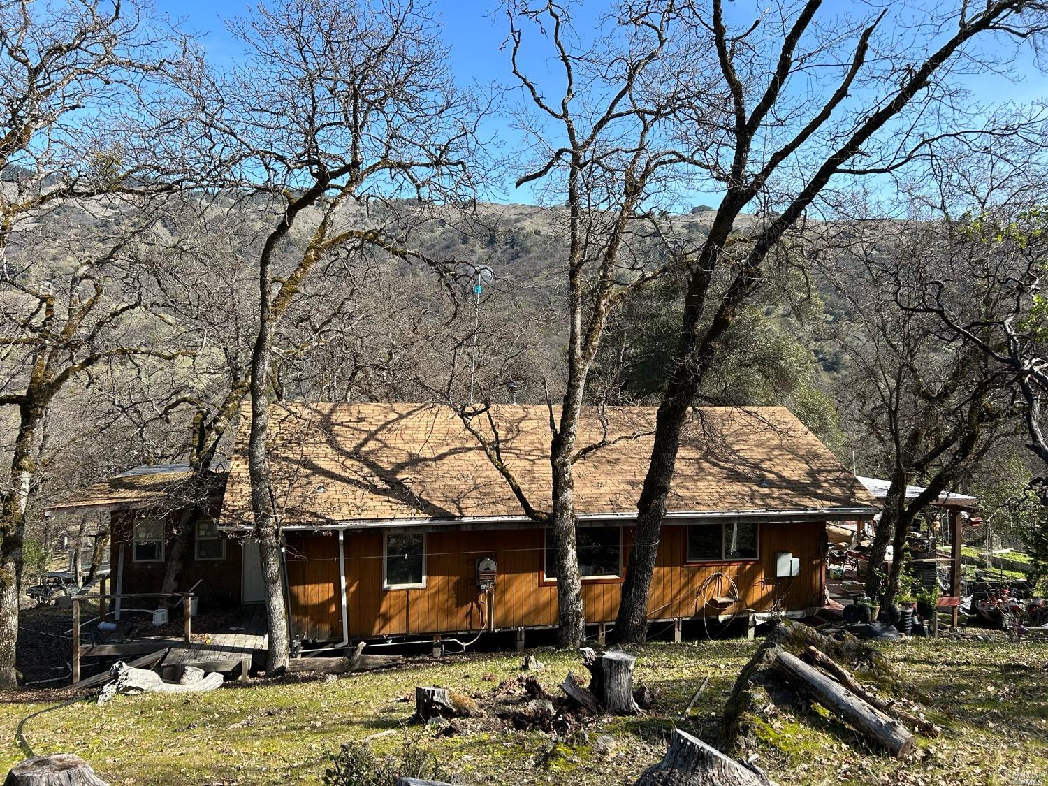 Detail Gallery Image 39 of 96 For 1 Island Mountain Rd, Laytonville,  CA 95454 - 2 Beds | 1 Baths