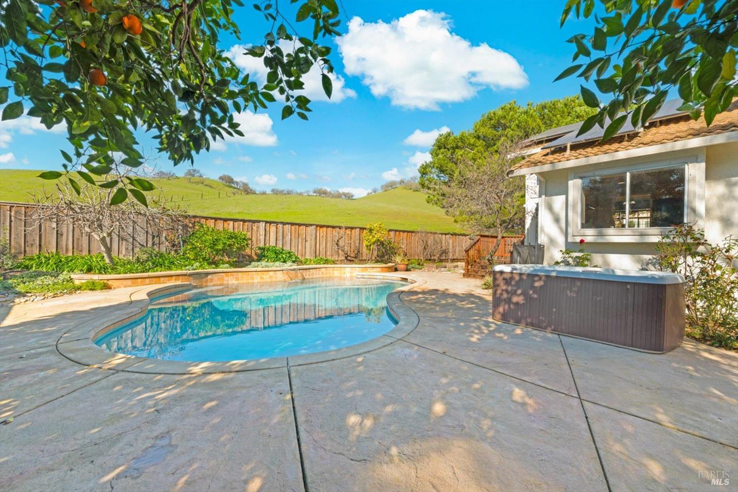 Detail Gallery Image 45 of 66 For 3327 Colonial Ct, Fairfield,  CA 94534 - 4 Beds | 3 Baths