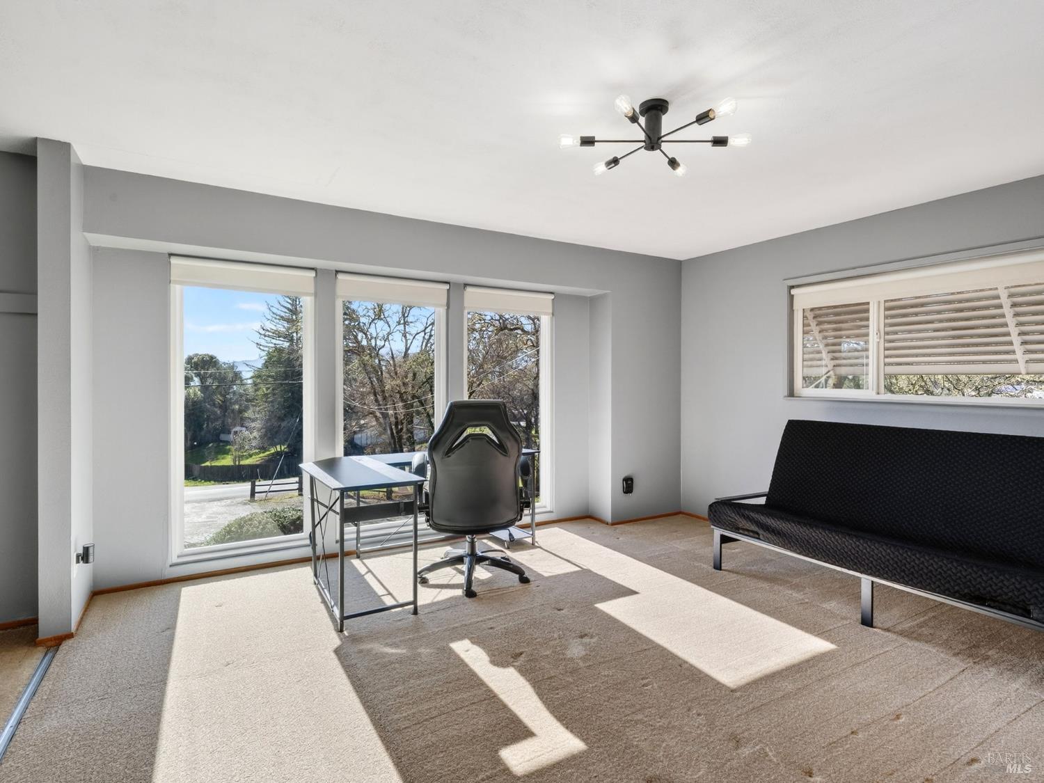 Detail Gallery Image 18 of 58 For 1790 Deerwood Dr, Ukiah,  CA 95482 - 3 Beds | 3 Baths